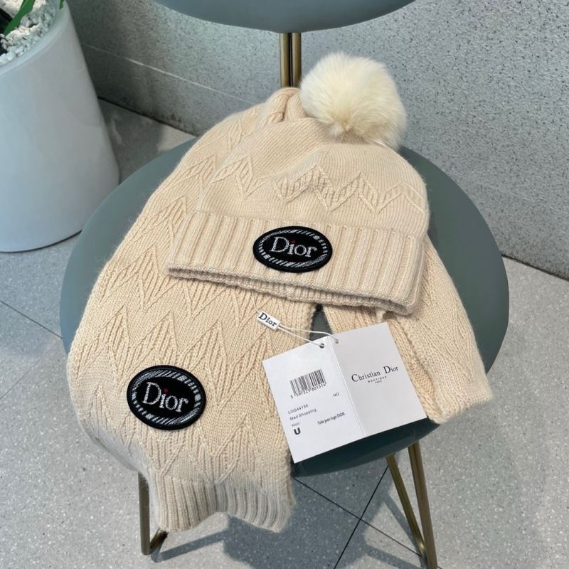 Christian Dior Caps Scarfs